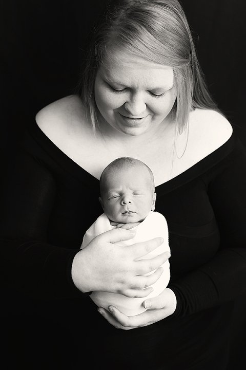 mummy&me newborn photography,
newborn photography belfast,
NI Newborn photographer,